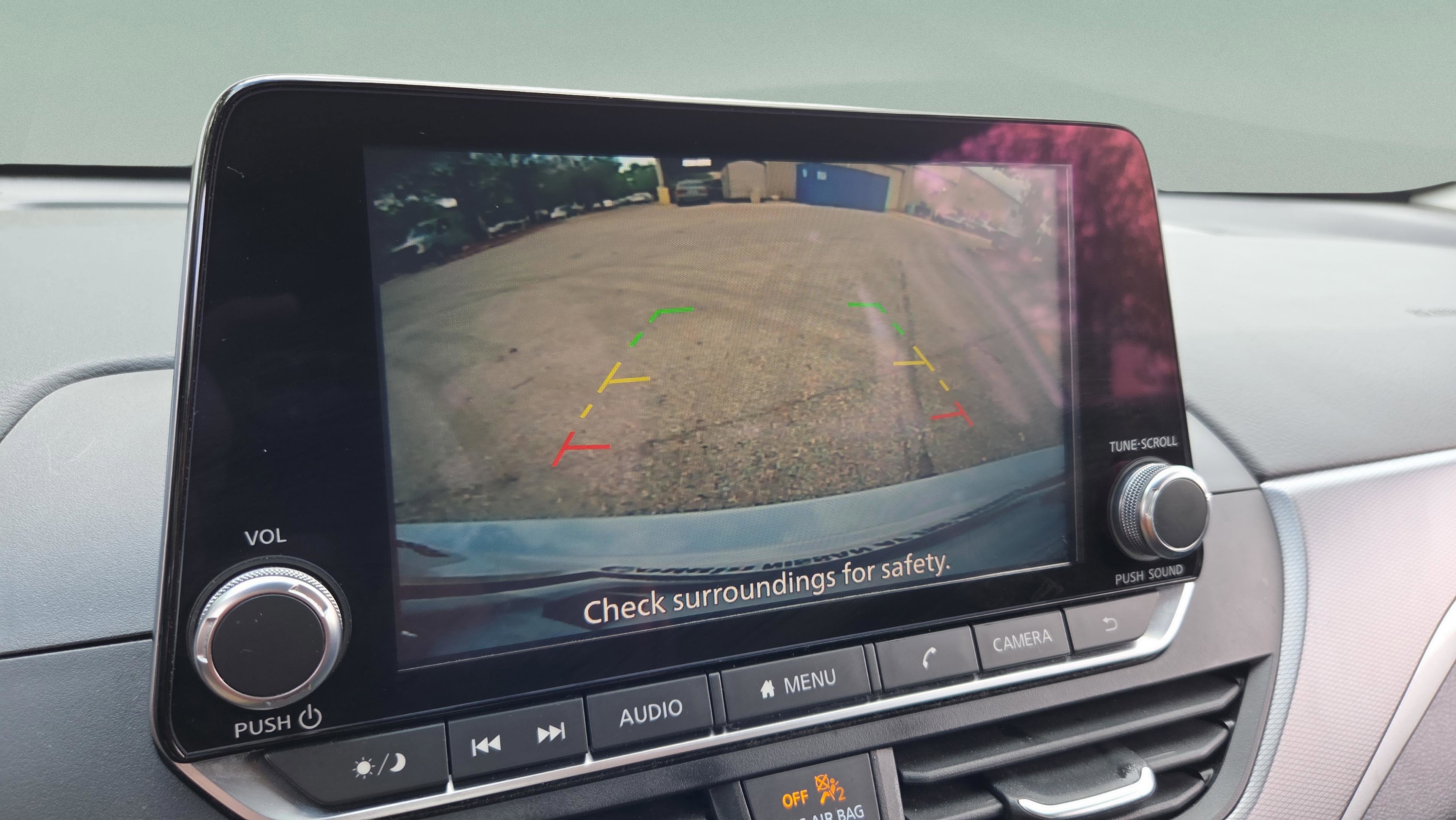 Used 2024 Nissan Altima 2.5 SR FWD image 19