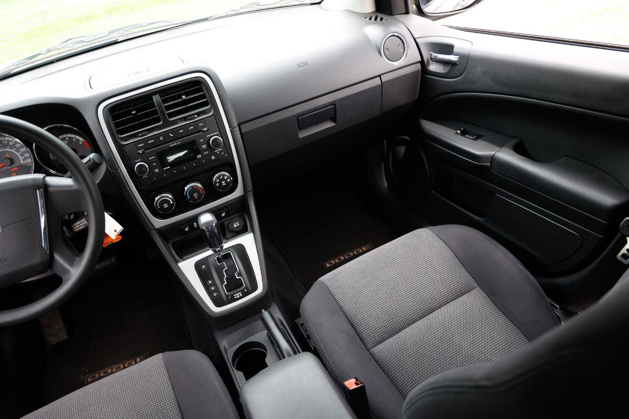 Used 2011 Dodge Caliber Heat w/ Security Group FWD image 21
