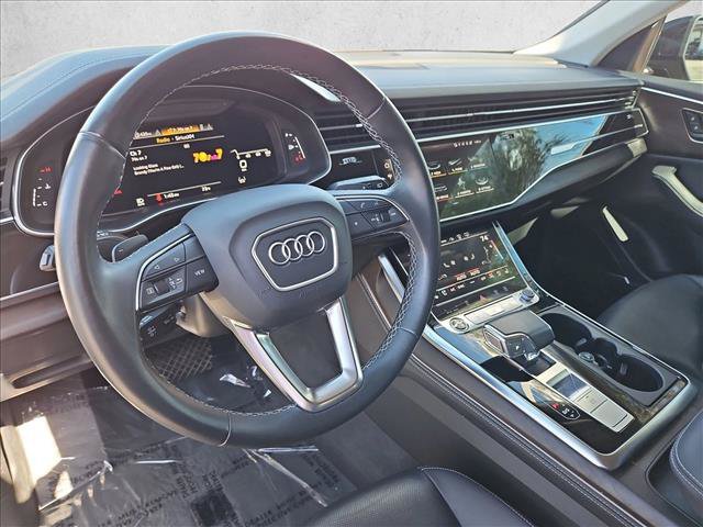 Used 2023 Audi Q8 Prestige w/ Prestige Package AWD/4WD image 12