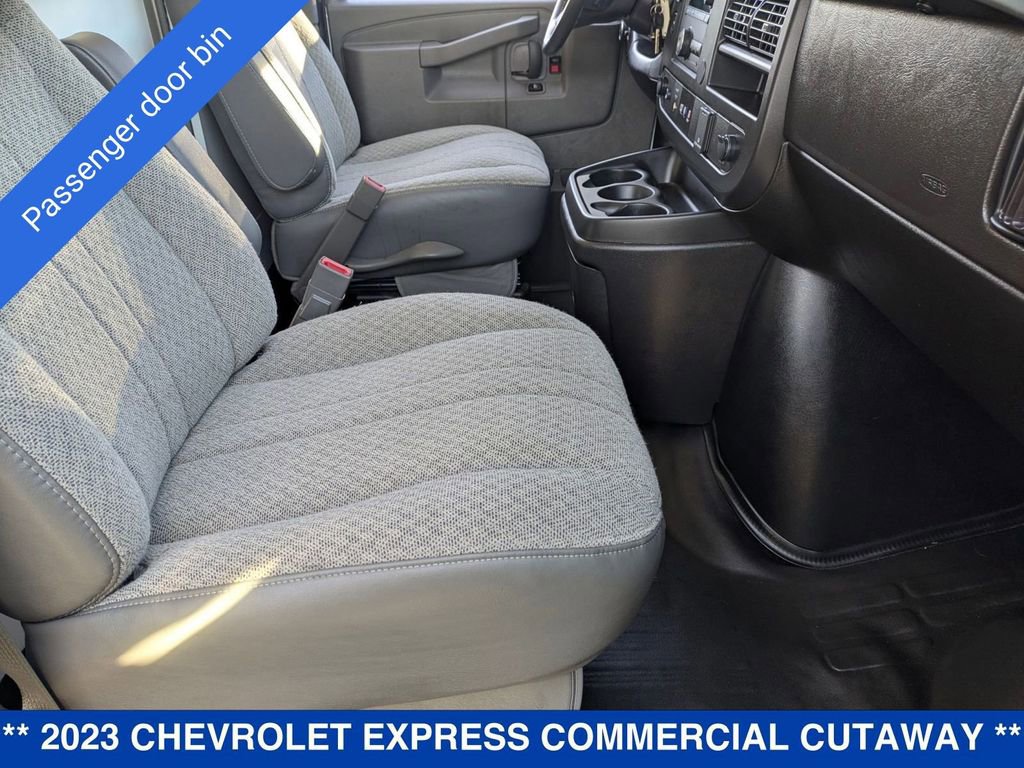 Used 2023 Chevrolet Express 3500 Work Van w/ Power Convenience Package image 40