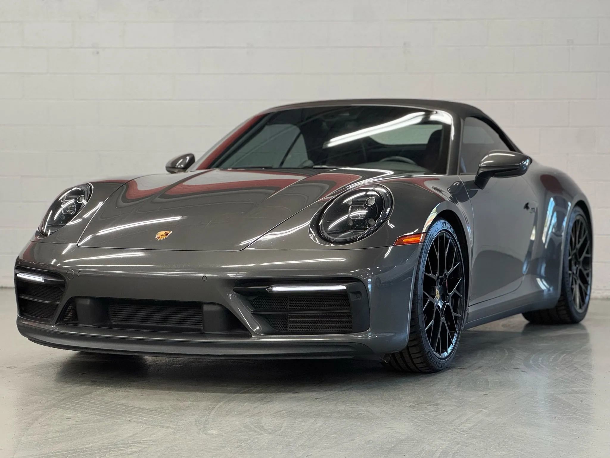Used 2022 Porsche 911 Carrera GTS image 2