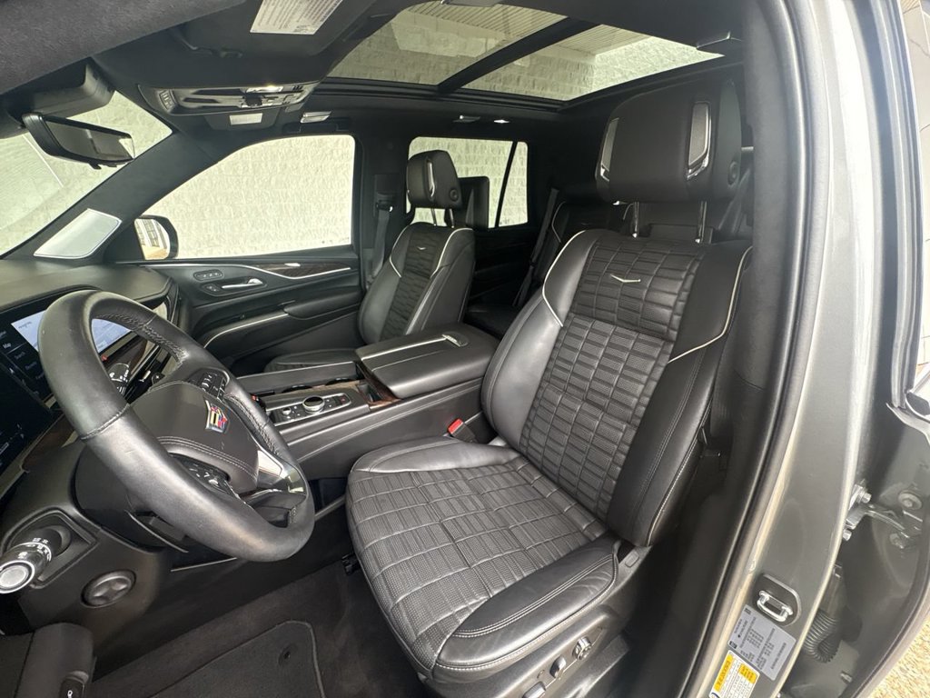Certified 2023 Cadillac Escalade Premium Luxury Platinum AWD/4WD image 20