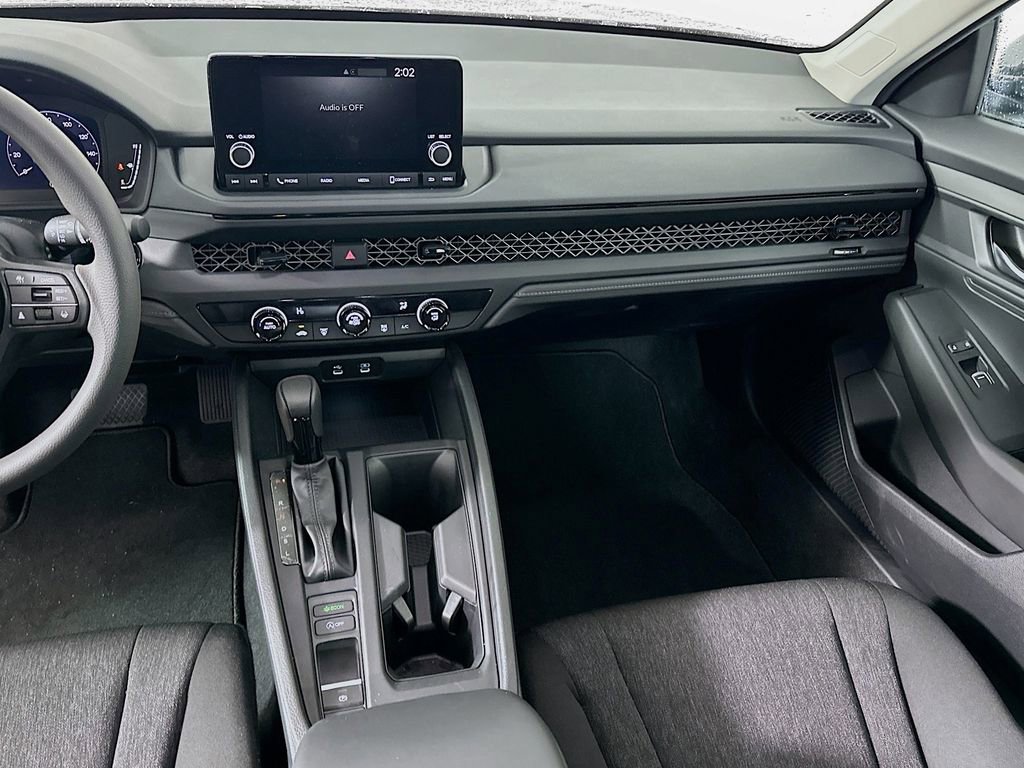 Certified 2025 Honda Accord LX image 20