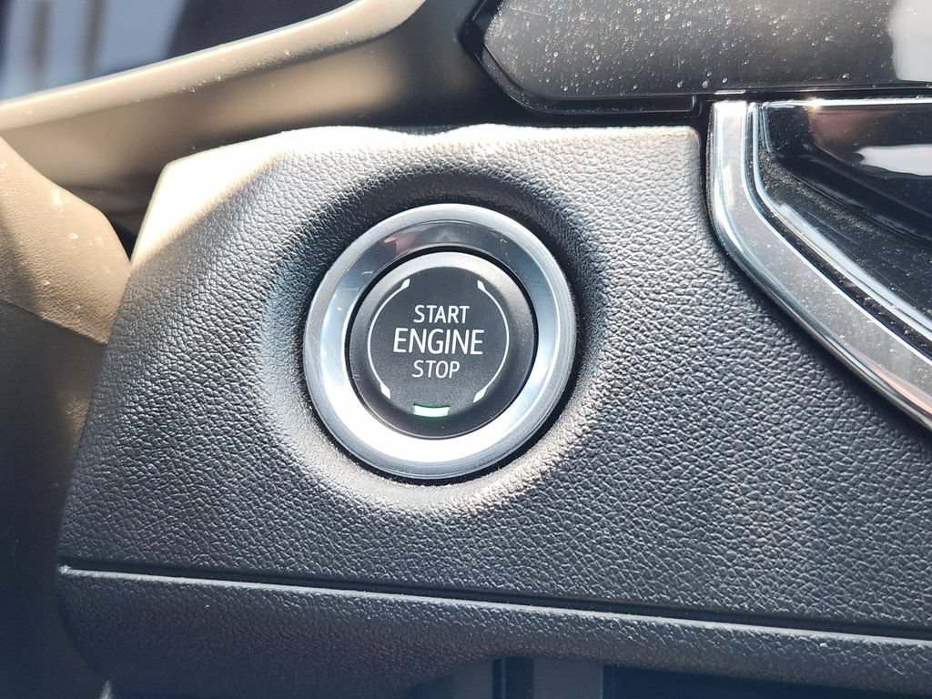 Used 2025 Chevrolet Colorado Trail Boss AWD/4WD image 21