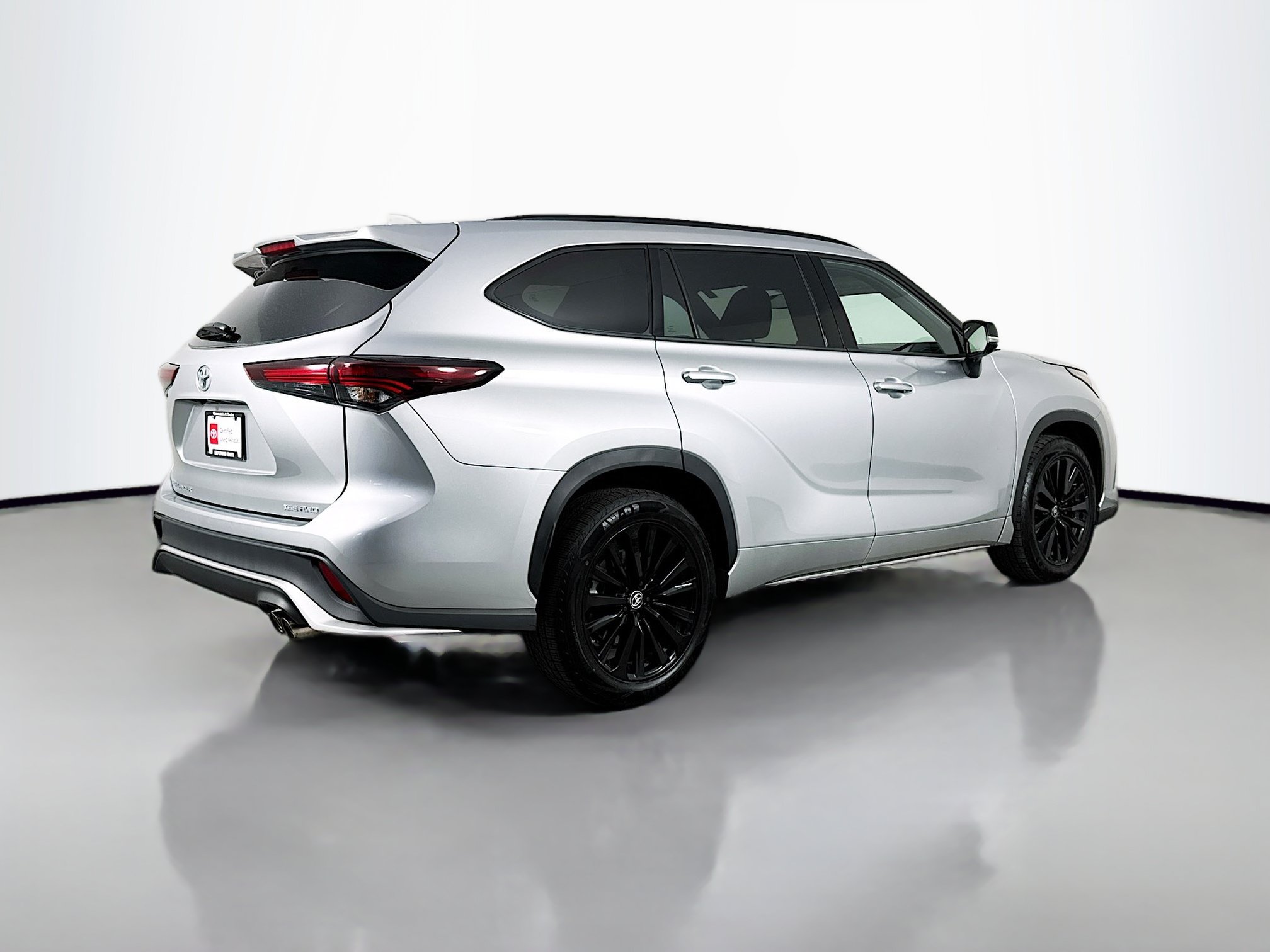 Certified 2025 Toyota Highlander XSE AWD/4WD image 7