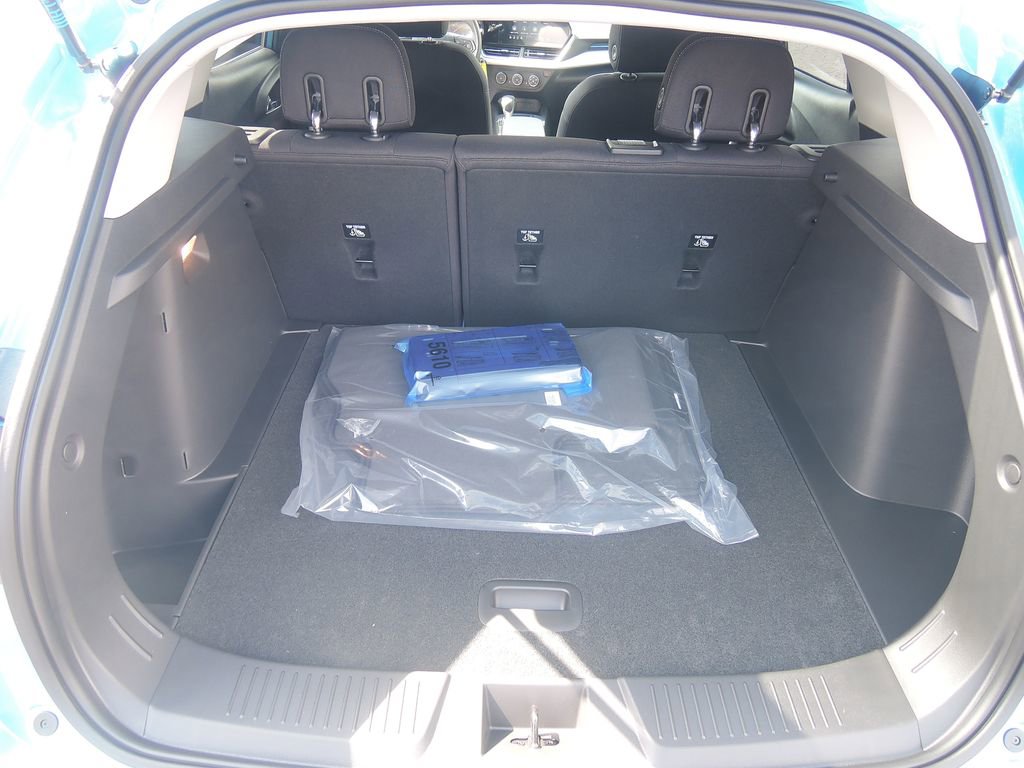 New 2026 Chevrolet Trax LS image 26