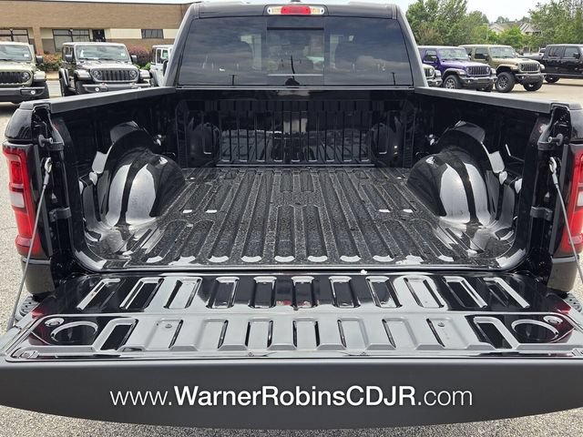 New 2026 RAM 1500 Express AWD/4WD image 12