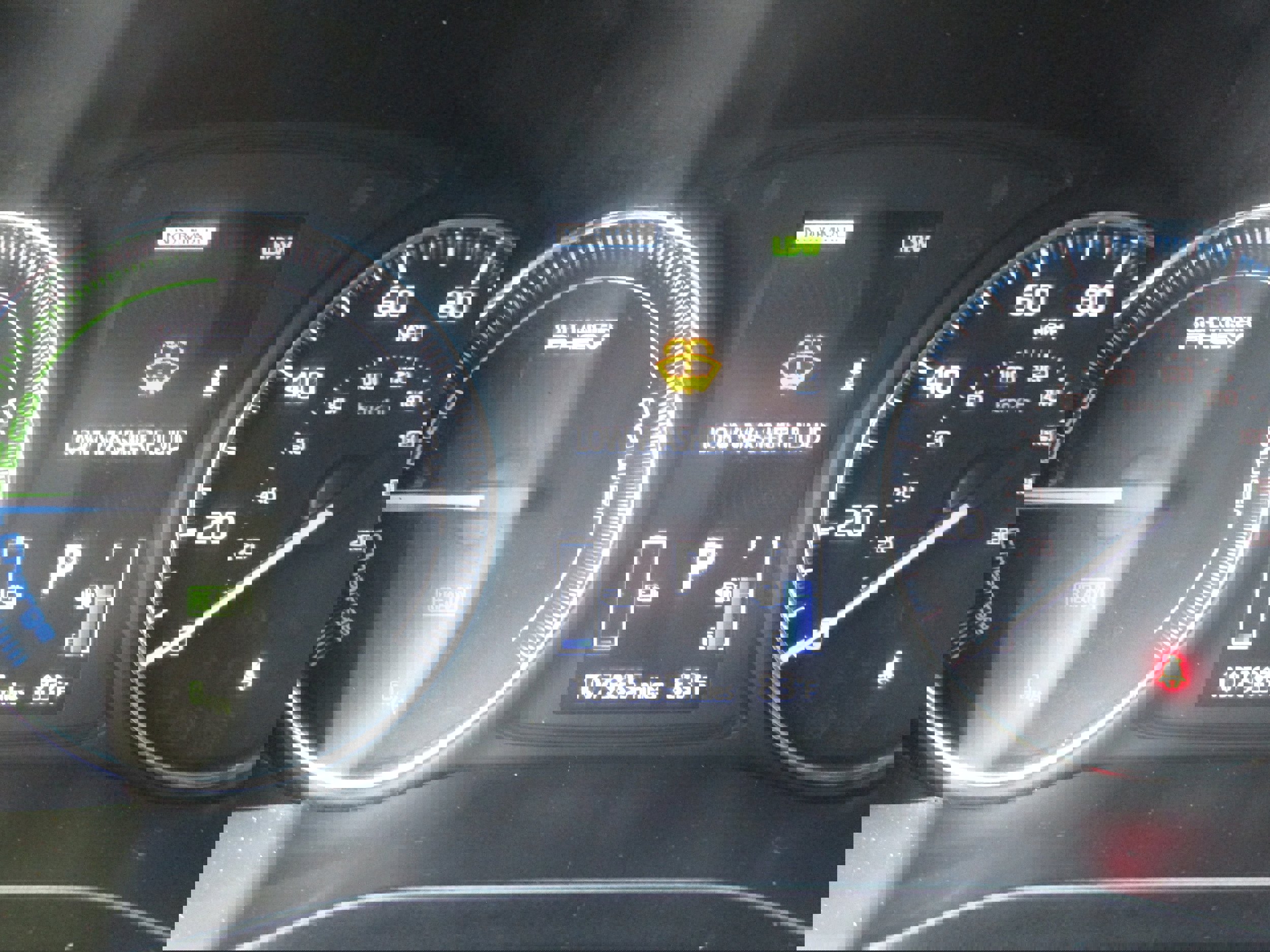 Used 2020 Mitsubishi Outlander SEL image 28