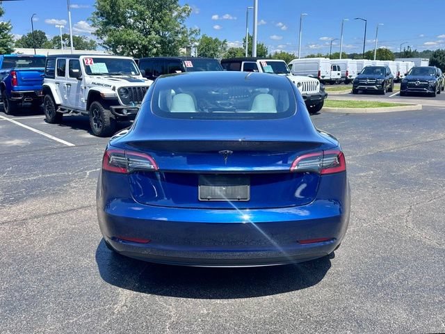 Used 2023 Tesla Model 3 Standard Range RWD image 9