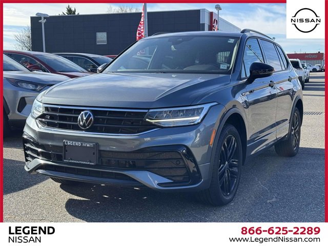 Used 2022 Volkswagen Tiguan SE R-Line image 4