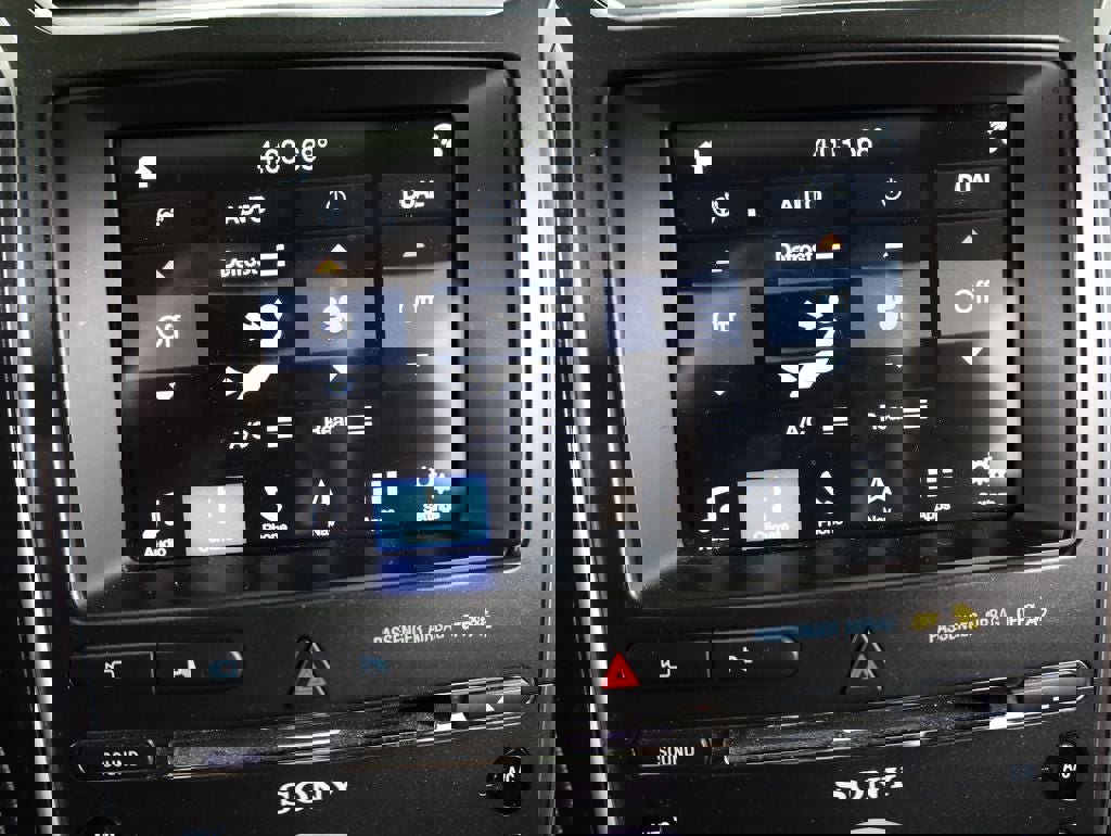 Used 2018 Ford Explorer Sport w/ Equipment Group 401A image 19