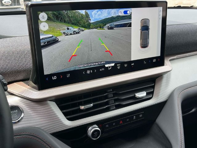 New 2026 Ford Explorer Active w/ Active Comfort Package RWD image 31