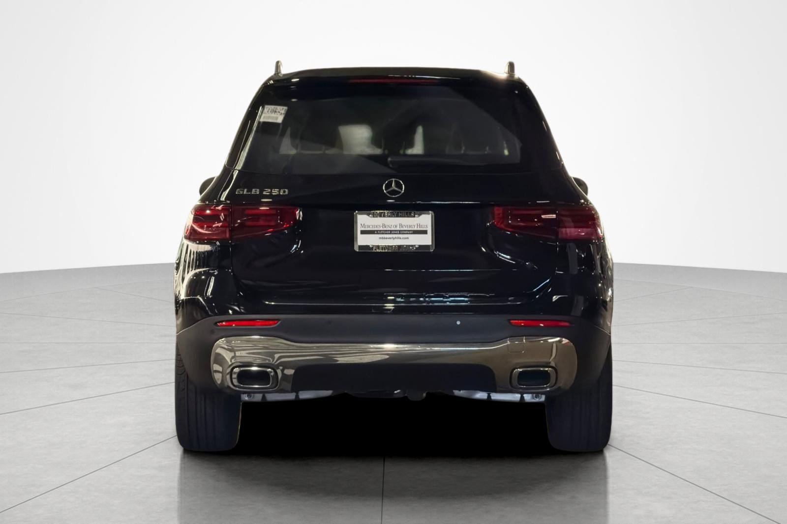 New 2026 Mercedes-Benz GLB 250 image 4