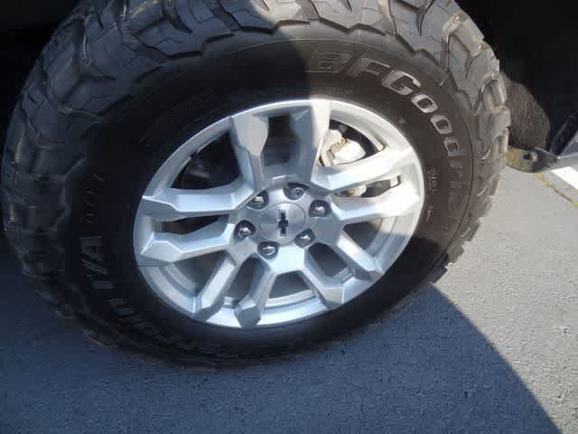 Used 2023 Chevrolet Silverado 1500 RST AWD/4WD image 19