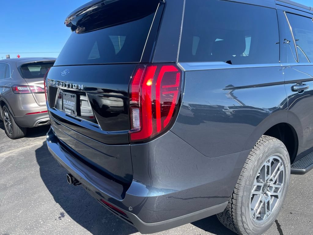 New 2026 Ford Expedition Active AWD/4WD image 38