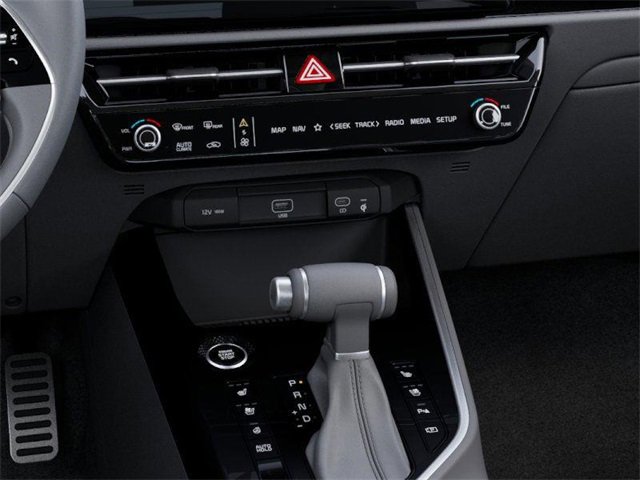 New 2025 Kia Niro SX Touring image 24