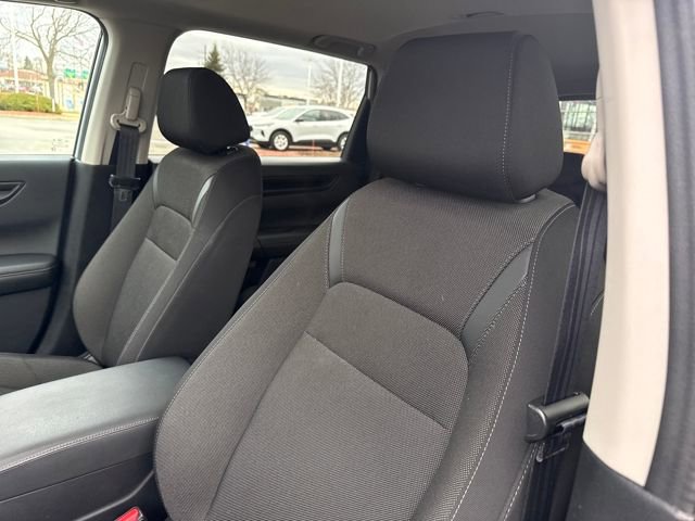Certified 2025 Honda CR-V EX image 12