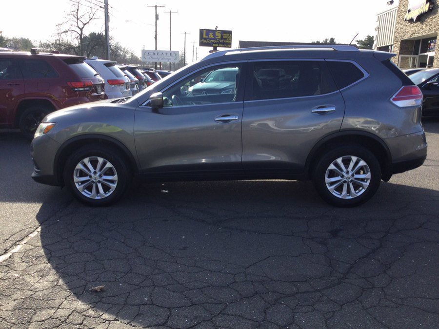 Used 2015 Nissan Rogue SV w/ SV Premium Package image 11