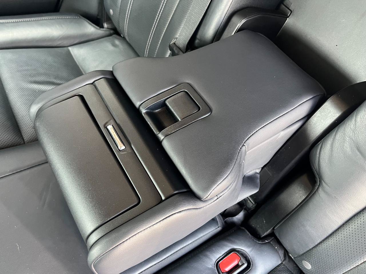 Used 2019 Lexus RX 450h AWD w/ Navigation Package image 17