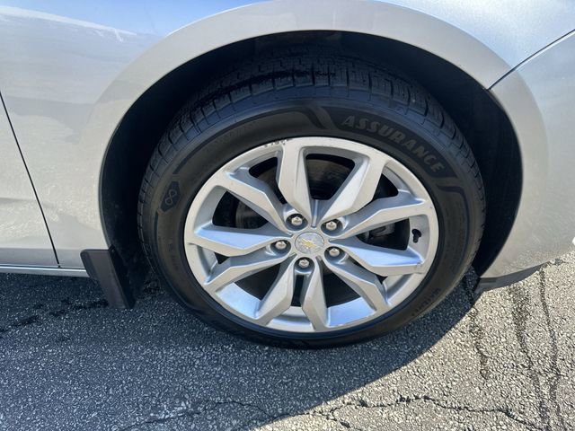 Used 2018 Chevrolet Impala LT w/ LT Leather Package image 18