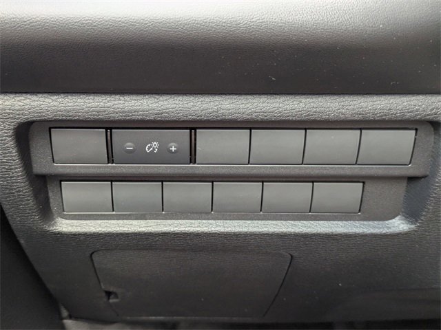 New 2025 Mitsubishi Outlander ES image 24