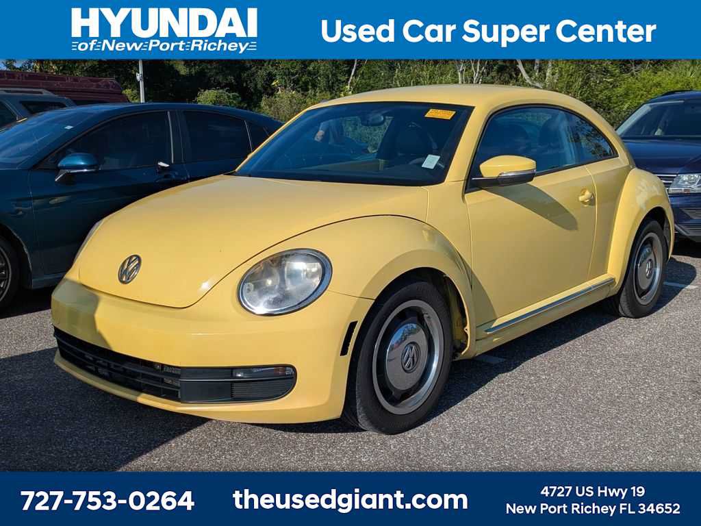 Used 2012 Volkswagen Beetle 2.5 FWD image 1