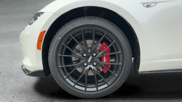 New 2026 MAZDA MX-5 Miata Club w/ Brembo/BBS/Recaro Package RWD image 26