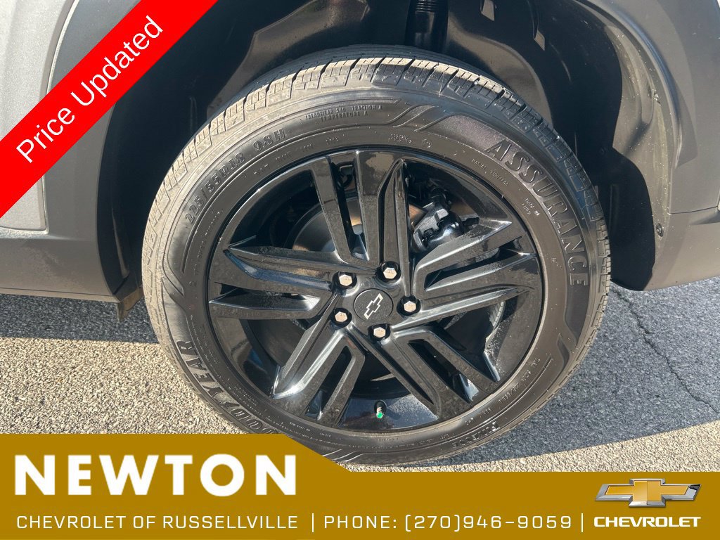 Used 2024 Chevrolet Trax ACTIV w/ Driver Confidence Package FWD image 42