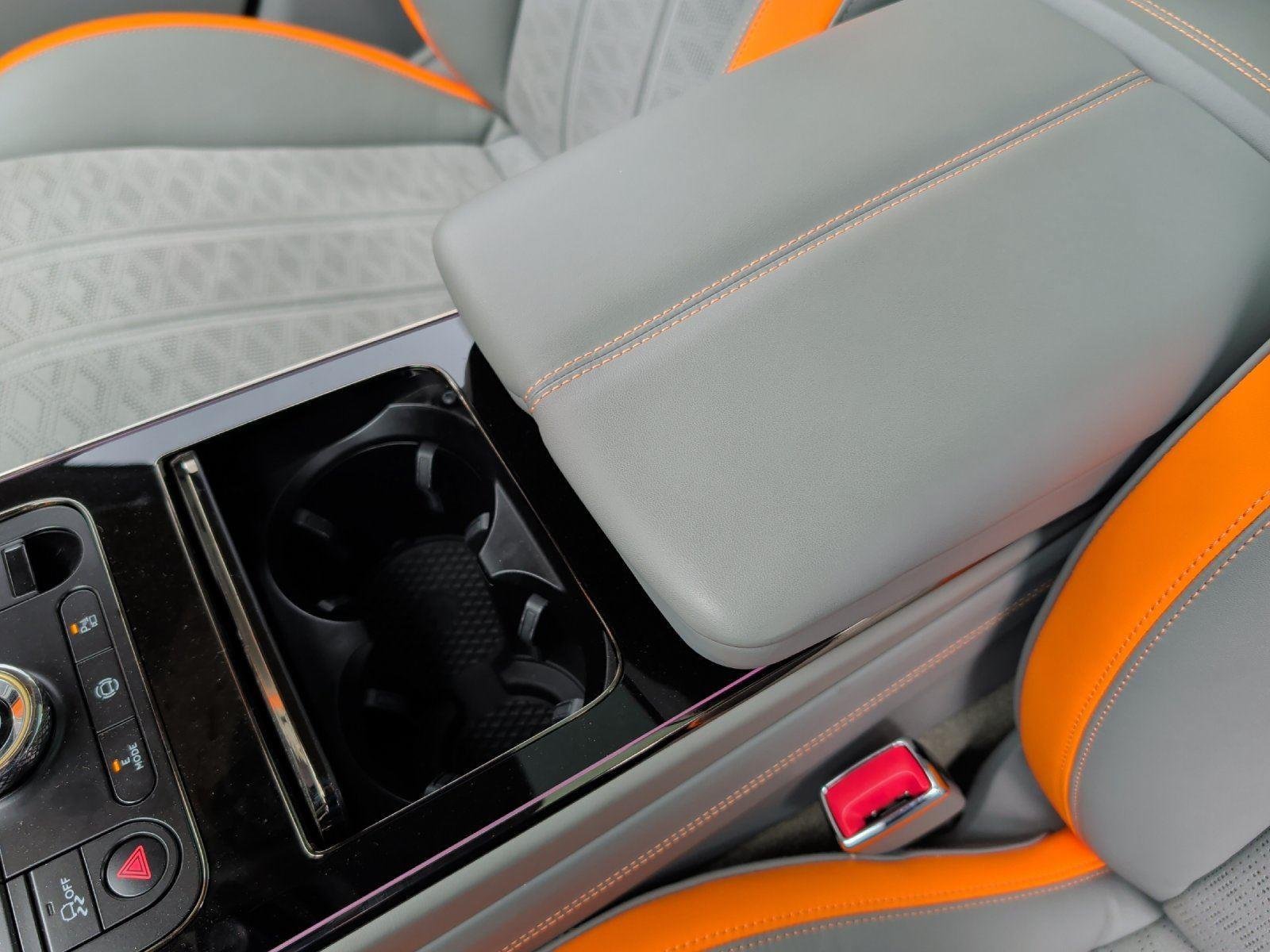 New 2025 Bentley Flying Spur Plug-In Hybrid AWD/4WD image 35