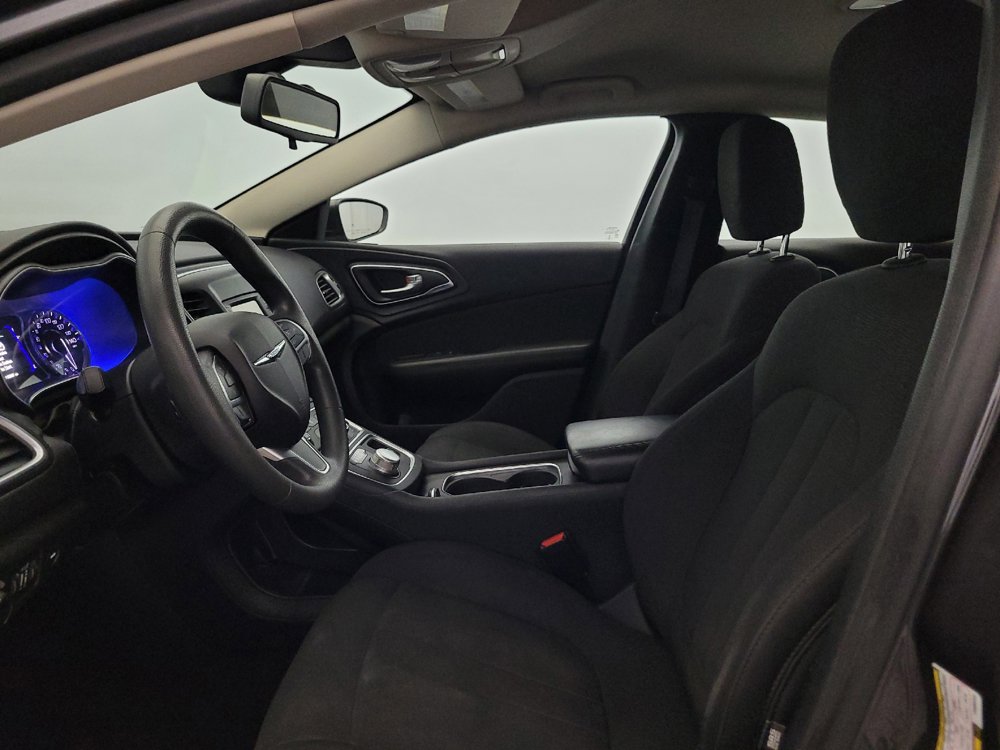 Used 2015 Chrysler 200 Limited FWD image 17