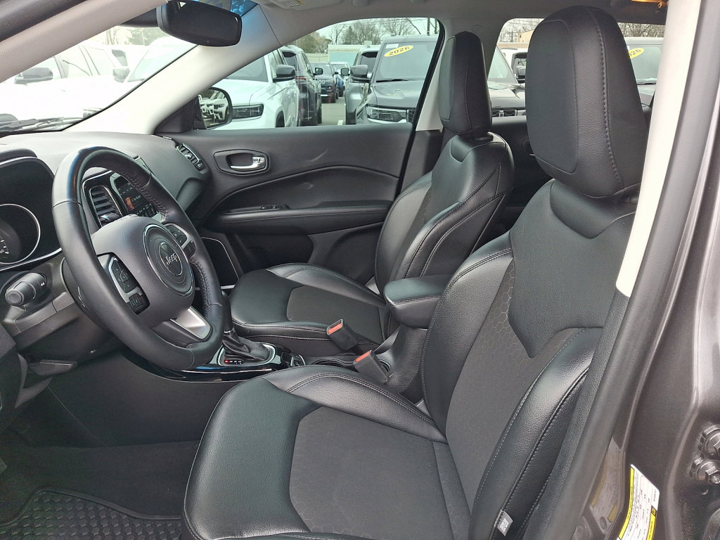 Used 2021 Jeep Compass Latitude image 22