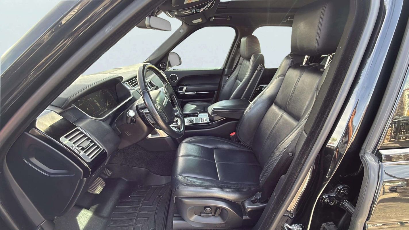 Used 2016 Land Rover Range Rover image 18