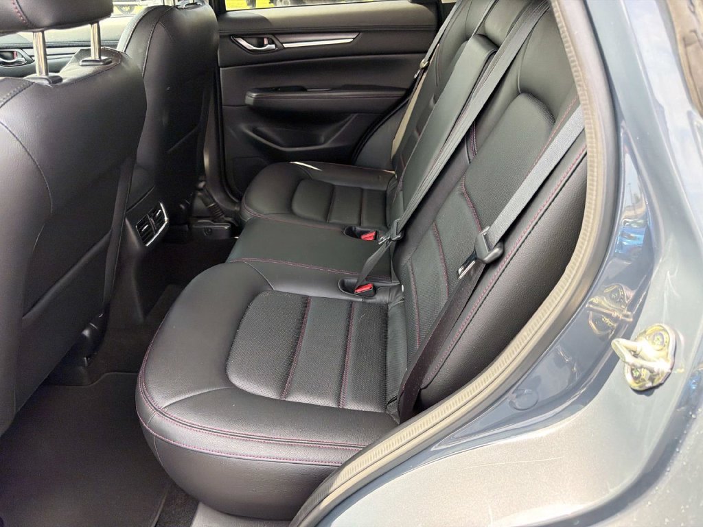 Used 2025 MAZDA CX-5 Carbon Edition AWD/4WD image 15