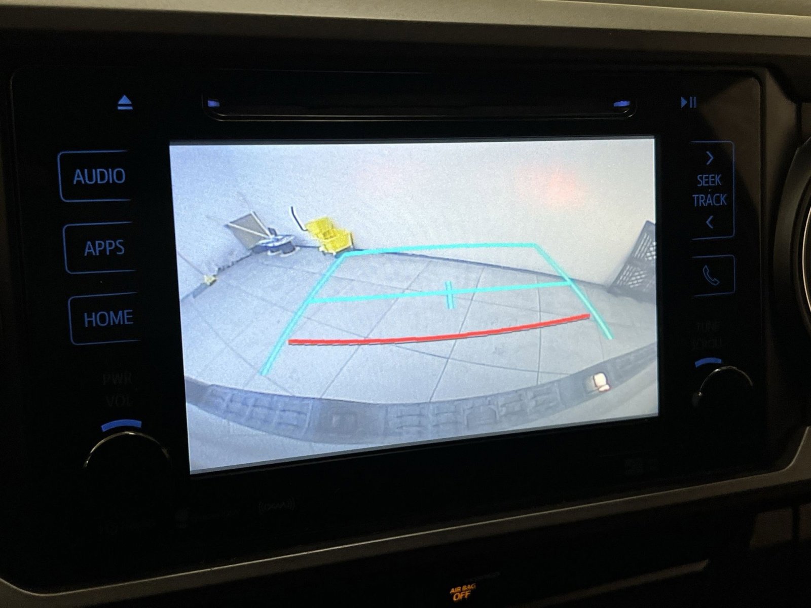 Used 2016 Toyota Tacoma TRD Sport image 17