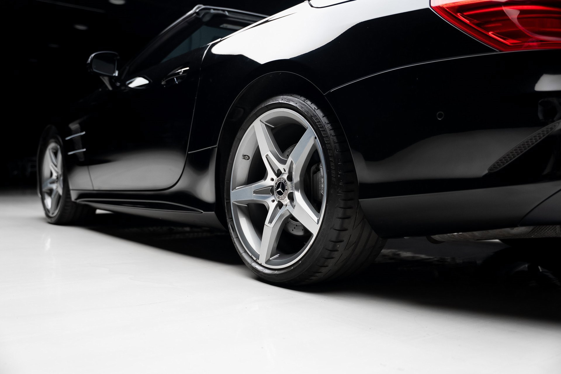 Used 2019 Mercedes-Benz SL 550 image 74