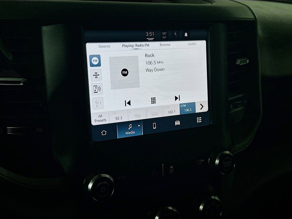 Used 2024 RAM 3500 Tradesman w/ Chrome Appearance Group image 17