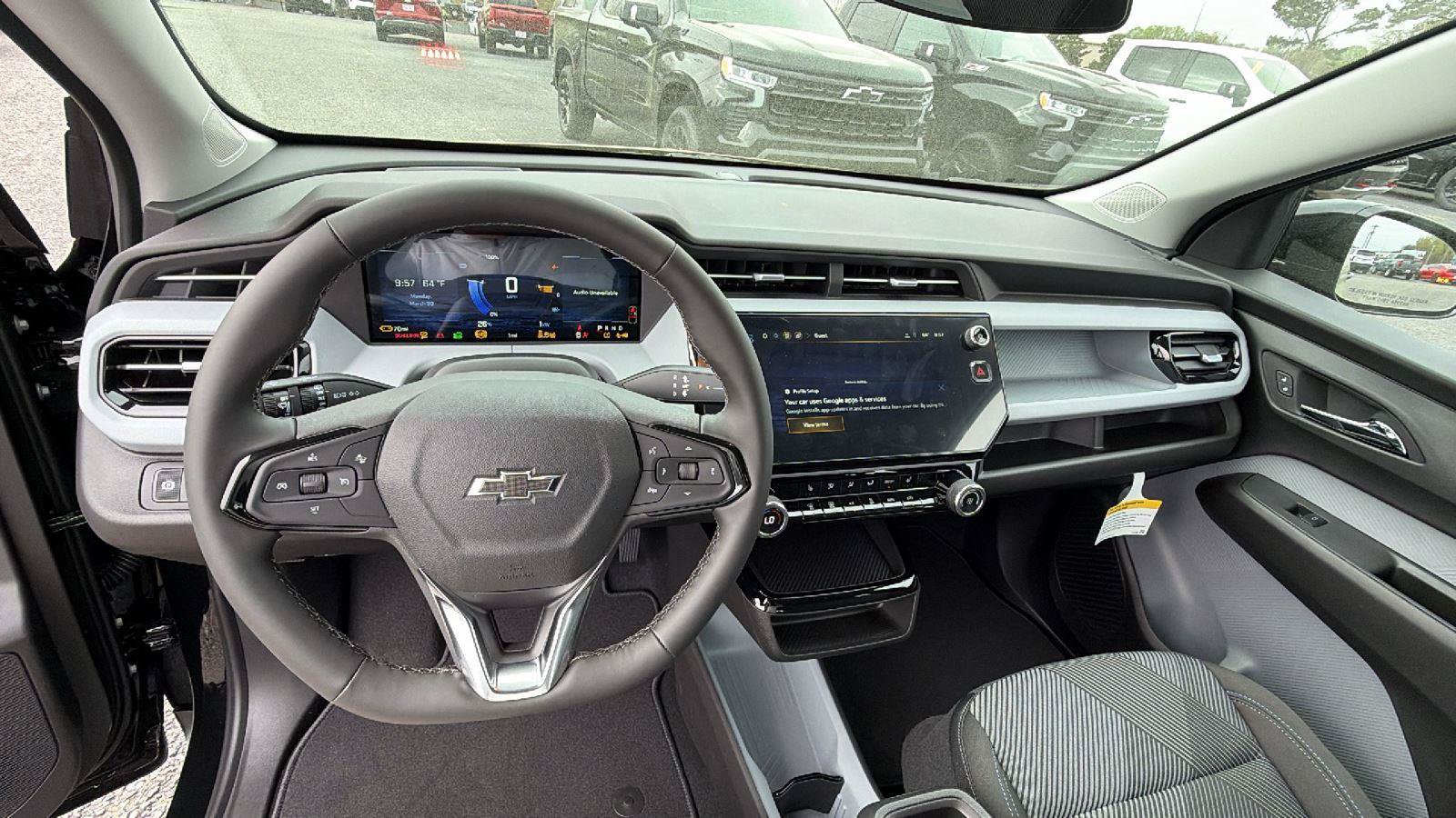 New 2027 Chevrolet Bolt LT w/ Comfort Package FWD image 18