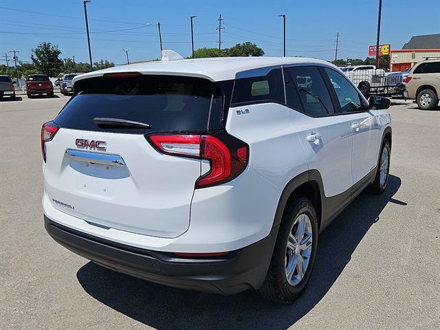 Used 2022 GMC Terrain SLE FWD image 5