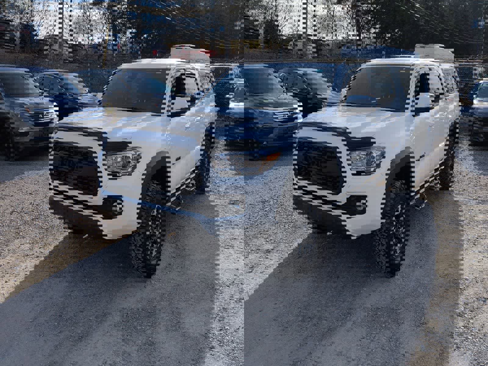 Used 2023 Toyota Tacoma TRD Off-Road image 4