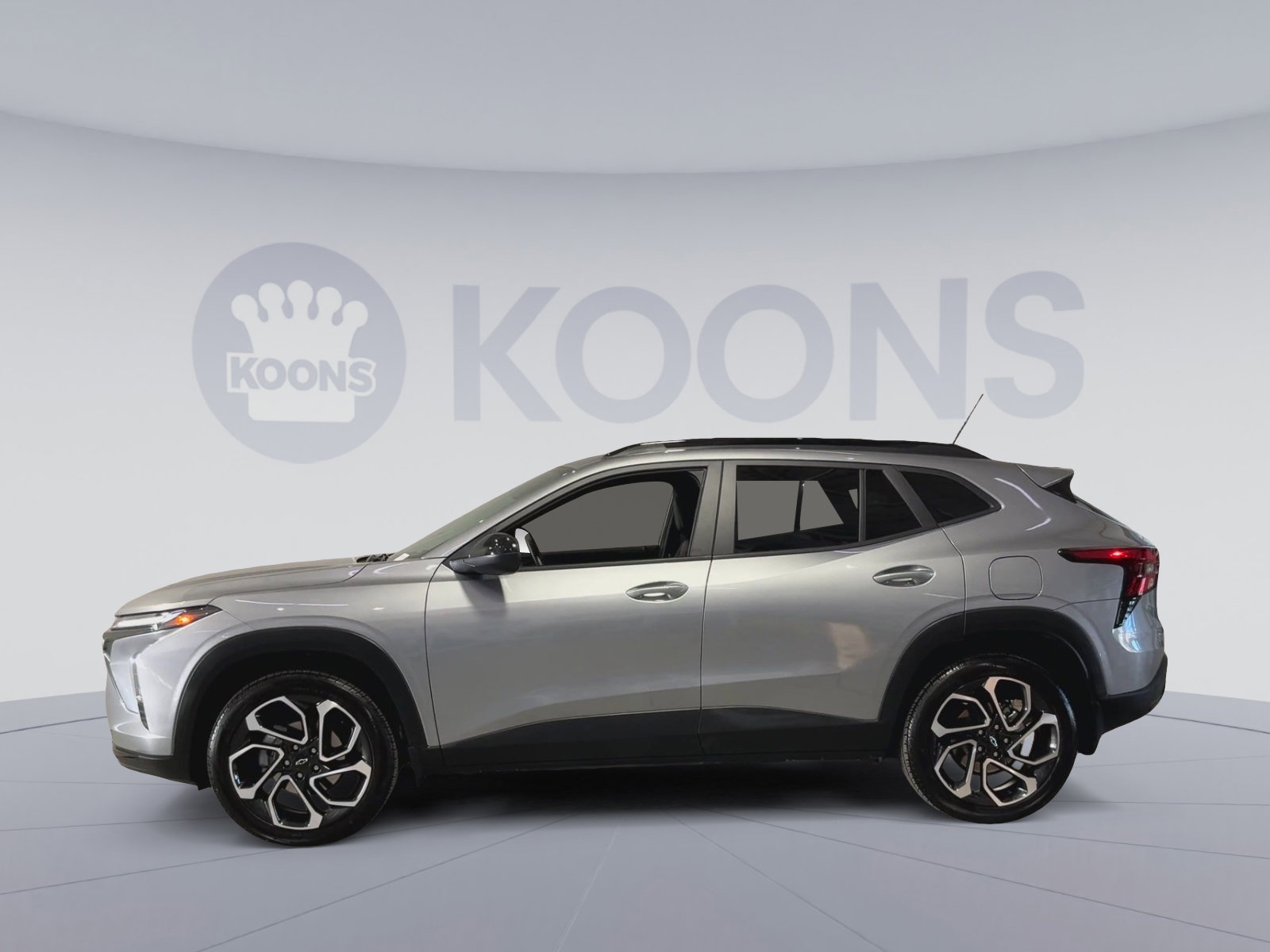 Used 2025 Chevrolet Trax RS w/ Sunroof Package image 7