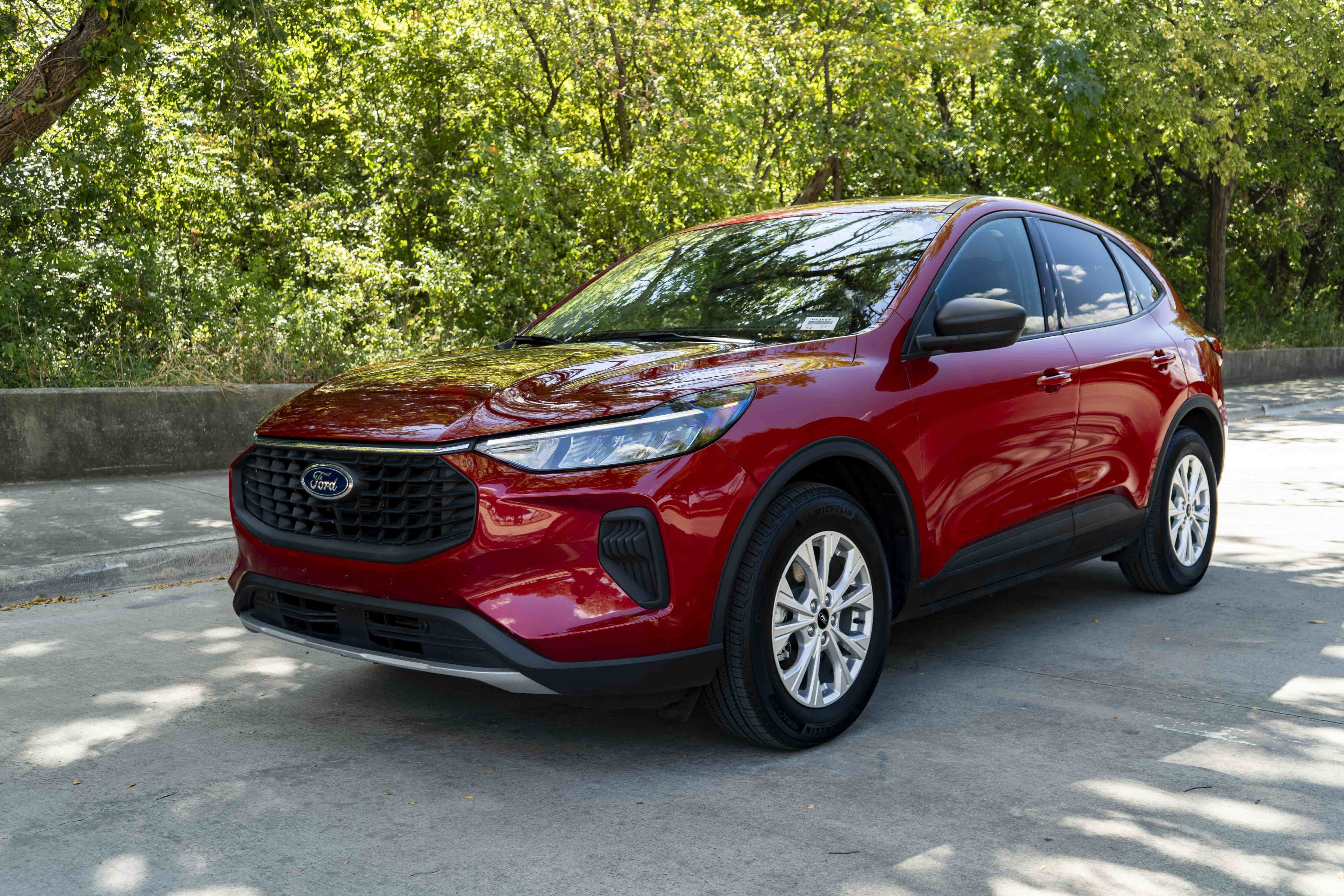Used 2025 Ford Escape Active FWD image 5