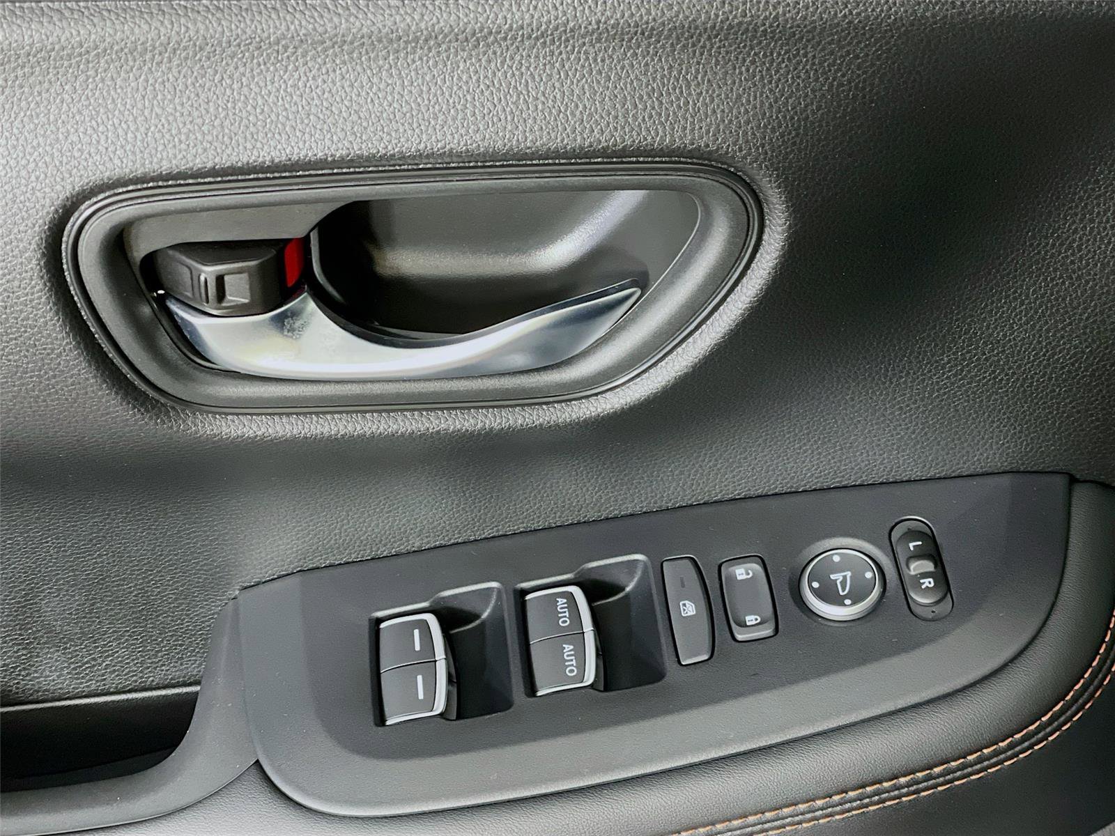 Used 2024 Honda HR-V Sport image 22