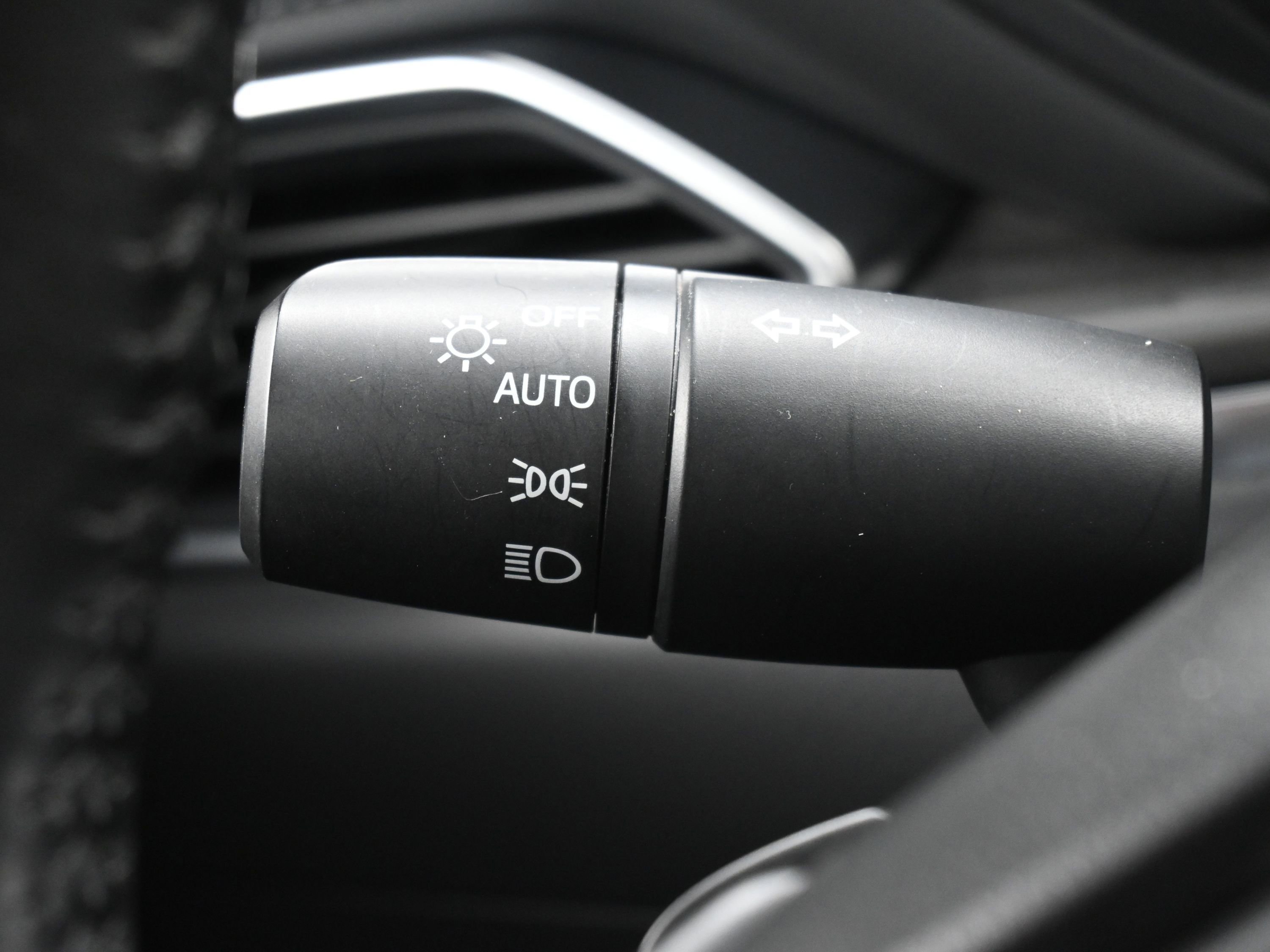 Used 2023 MAZDA CX-5 AWD 2.5 S w/ Premium Package image 32