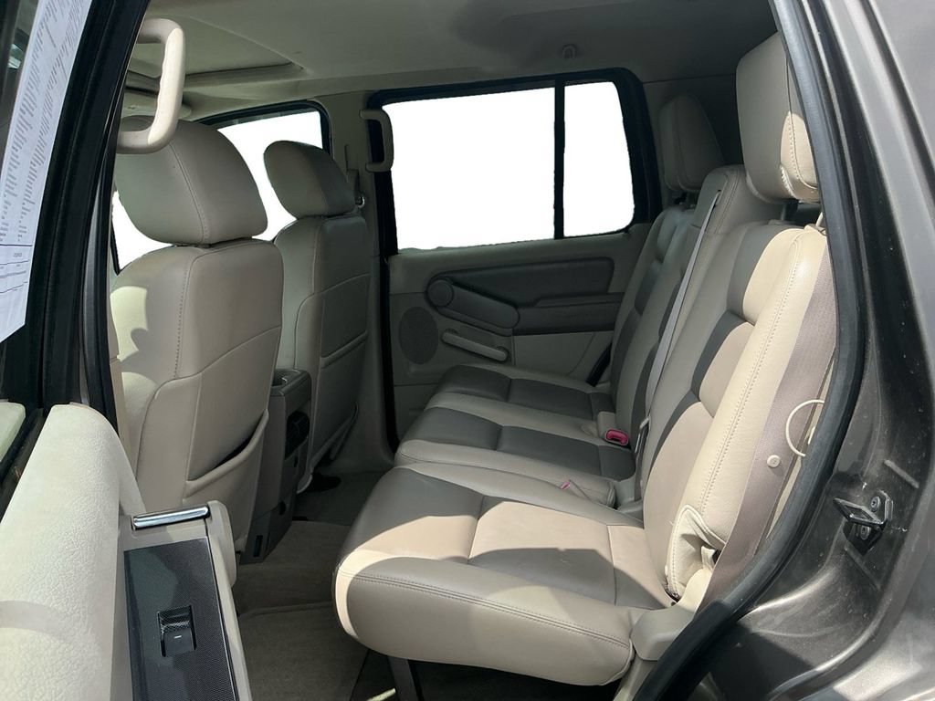 Used 2006 Ford Explorer XLT RWD image 21