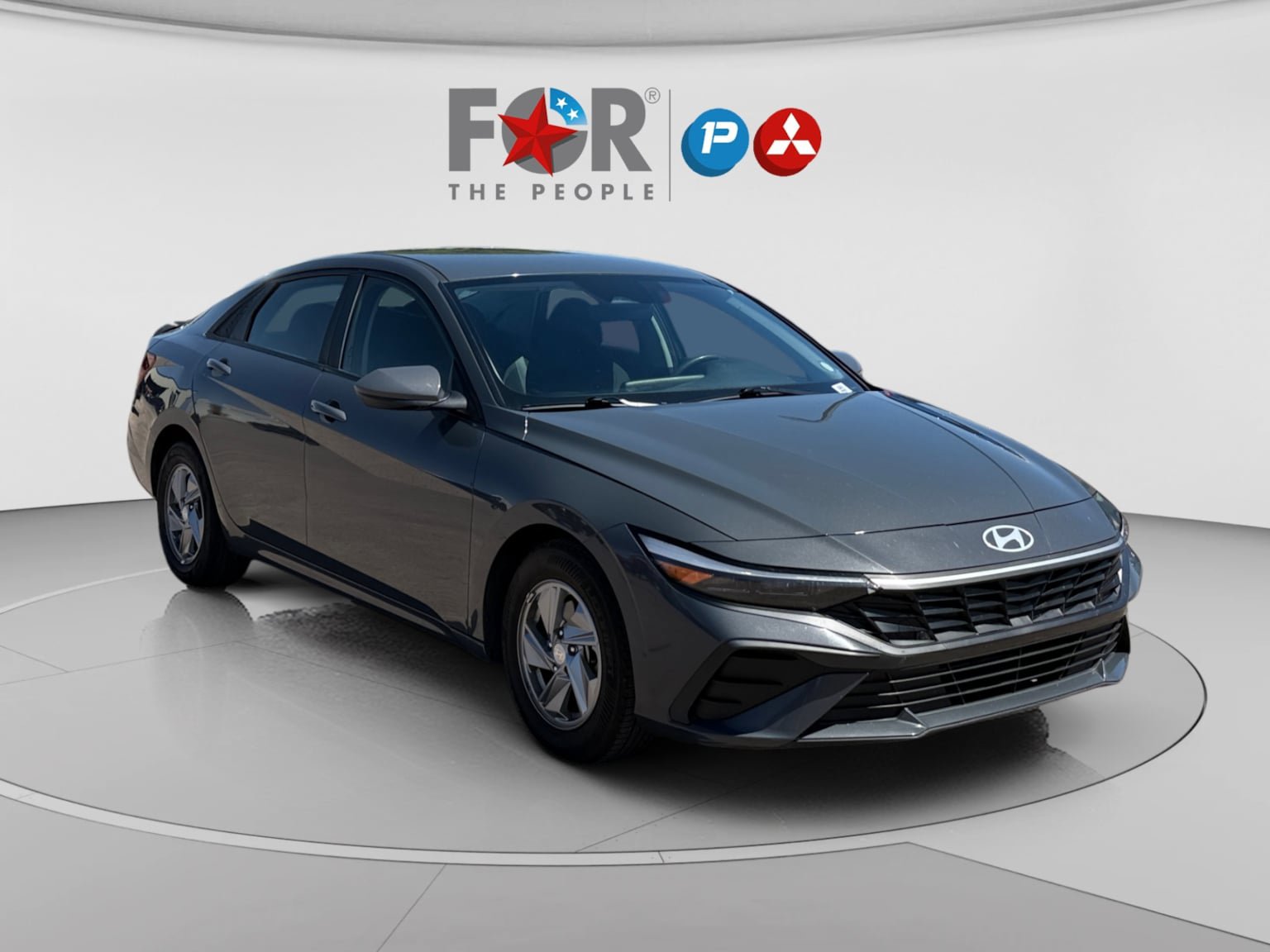 Used 2024 Hyundai Elantra SE FWD image 7