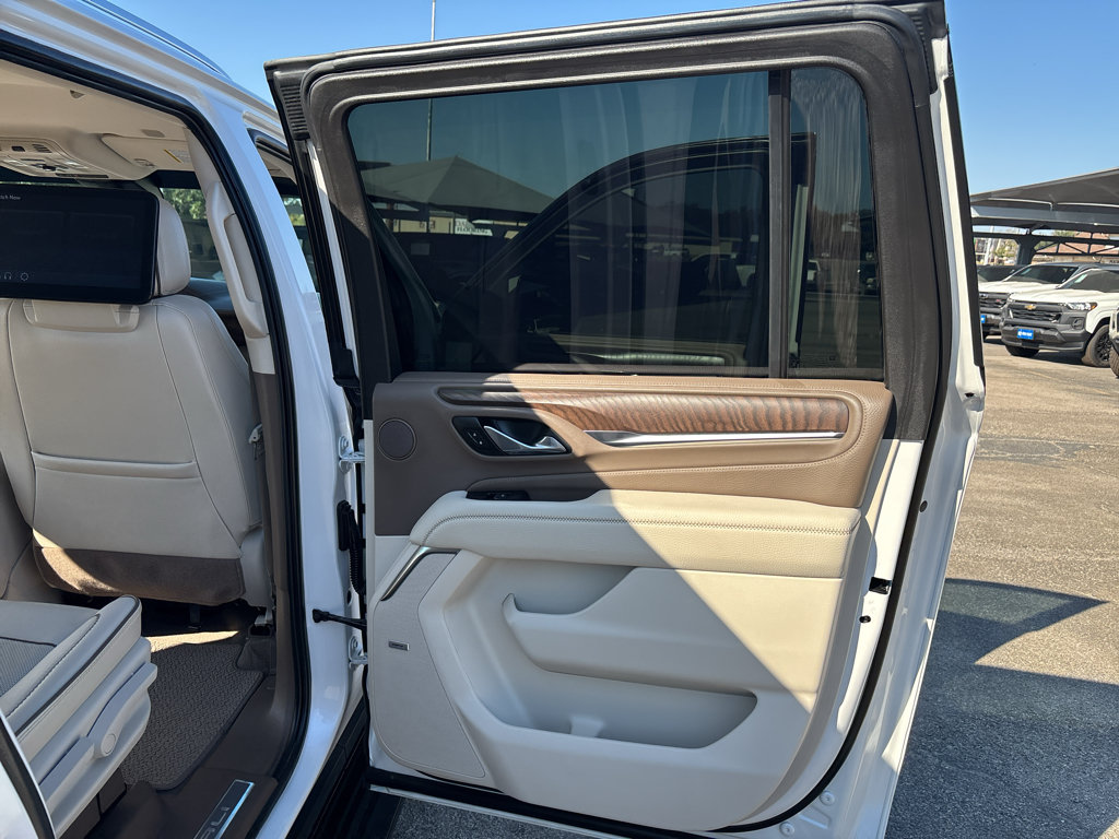 Certified 2024 GMC Yukon XL Denali w/ Advanced Technology Package AWD/4WD image 25