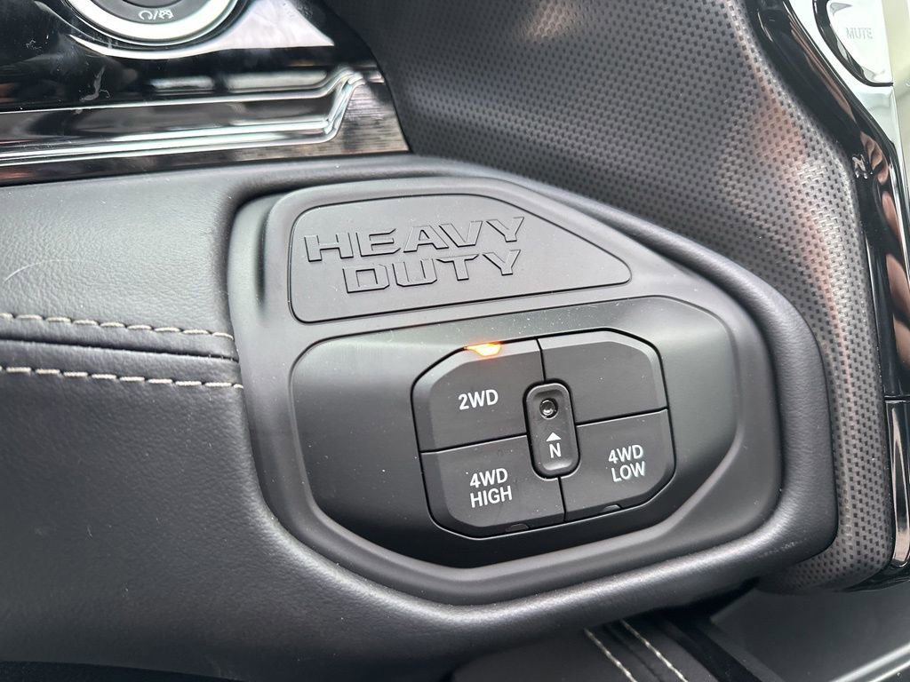 New 2026 RAM 2500 Limited image 26