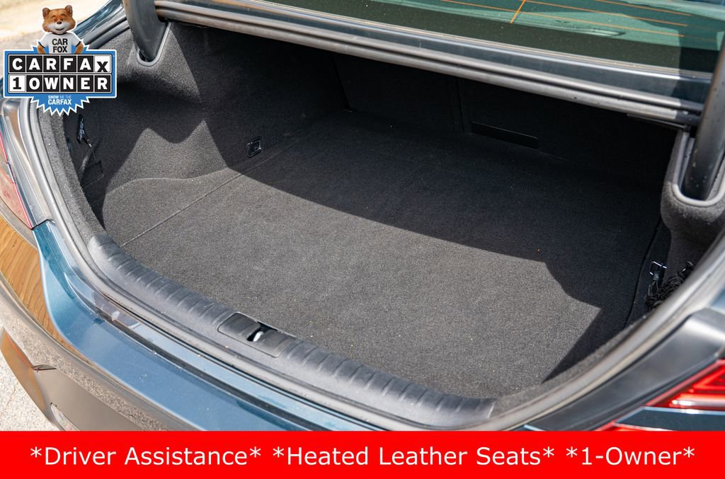 Used 2025 Genesis G70 2.5T AWD/4WD image 33