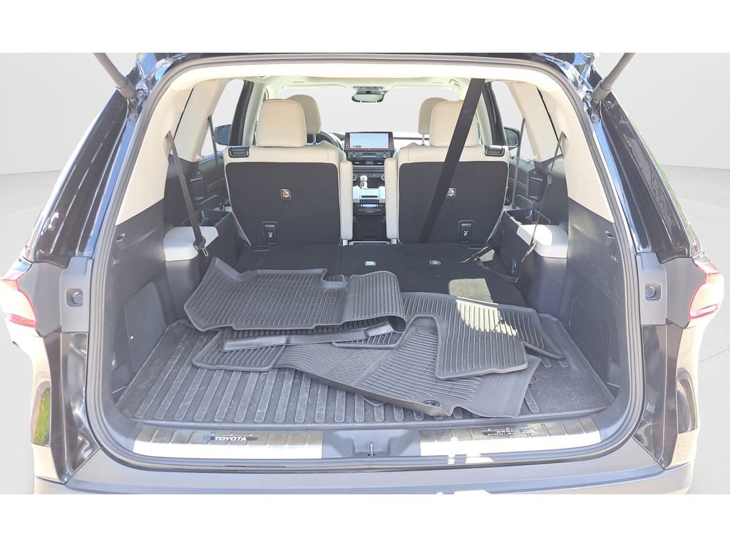 Used 2025 Toyota Grand Highlander AWD Hybrid image 11