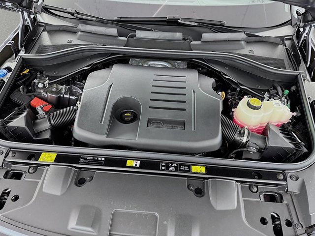 New 2026 Land Rover Range Rover SE AWD/4WD image 32